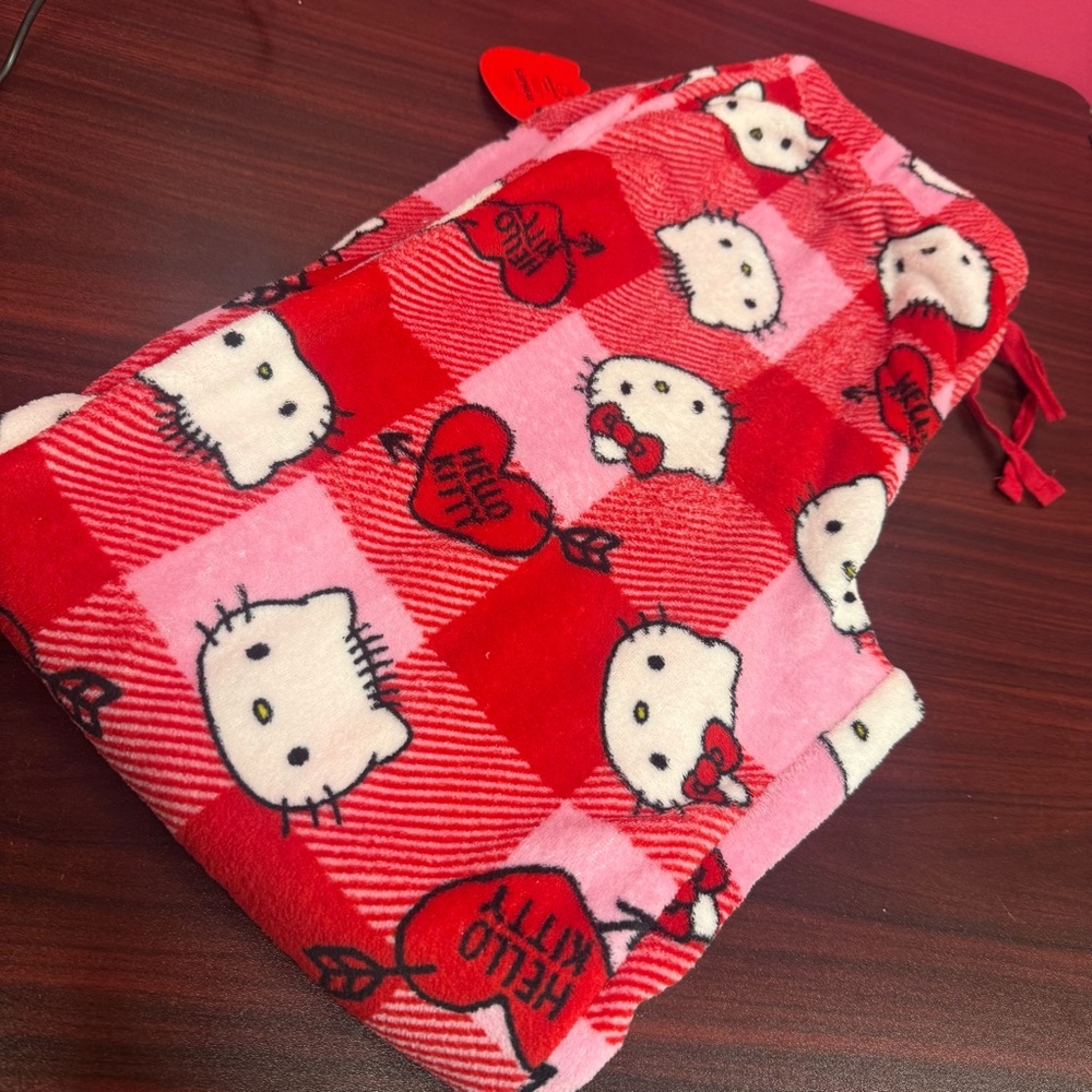 Hello Kitty Red and Pink Kids Blanket